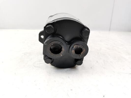 Гидравлический насос 20K-60-31182 Высококачественные материалы из железа и алюминия Ассортимент для строительной техники Фабрика поставок Гидравлические запасные части