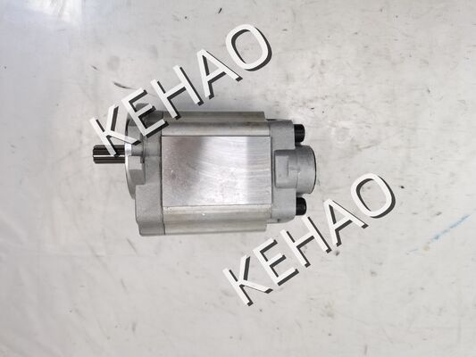 Гидравлический шестеренчатый насос Komatsu CBTAC-F430-AT2 из чугуна и алюминиевого сплава мощностью 11 кВт и давлением 160-250 кг для промышленных применений